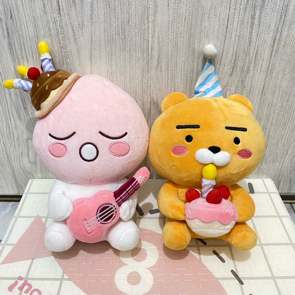 Boneka Ryan Apeach Birthday Ori Kakao Friends