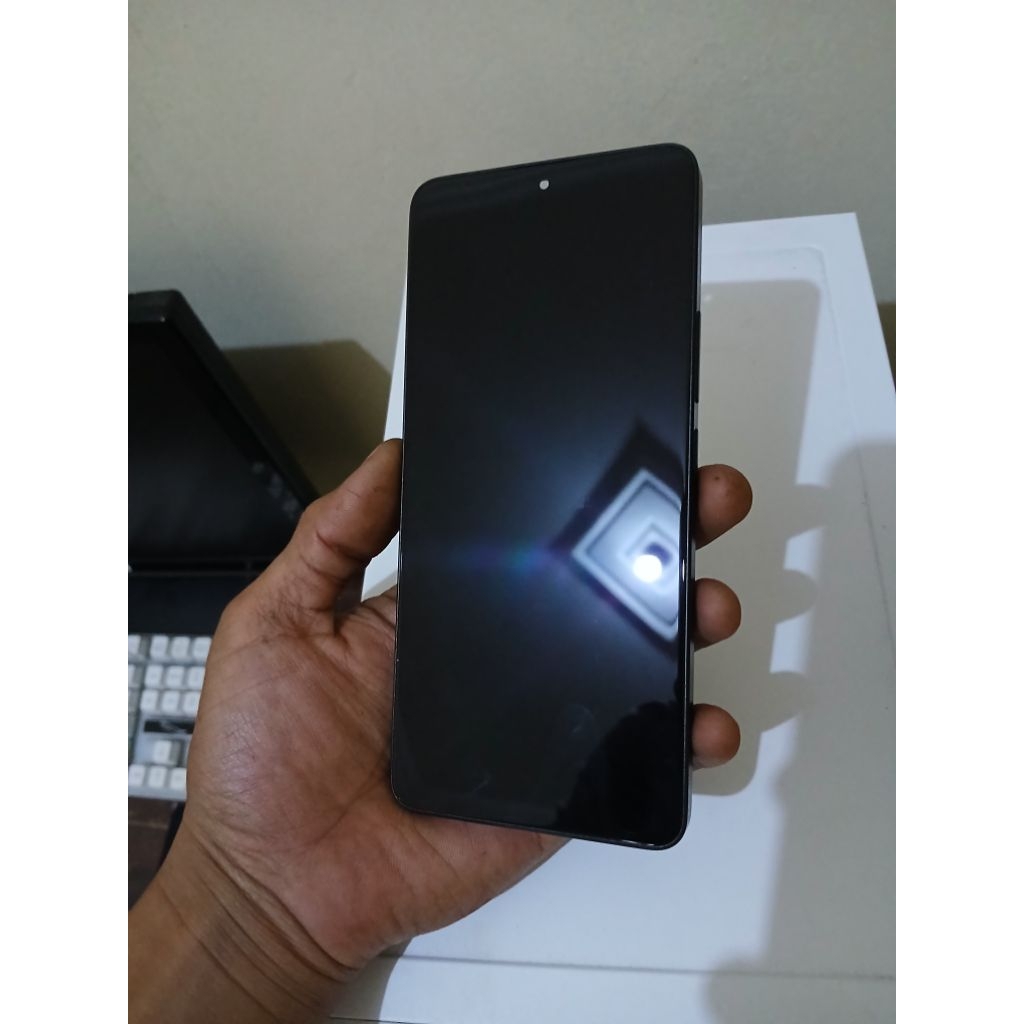 Lcd original copotan redmi note 13 pro 5g masih terpasang dengan frame