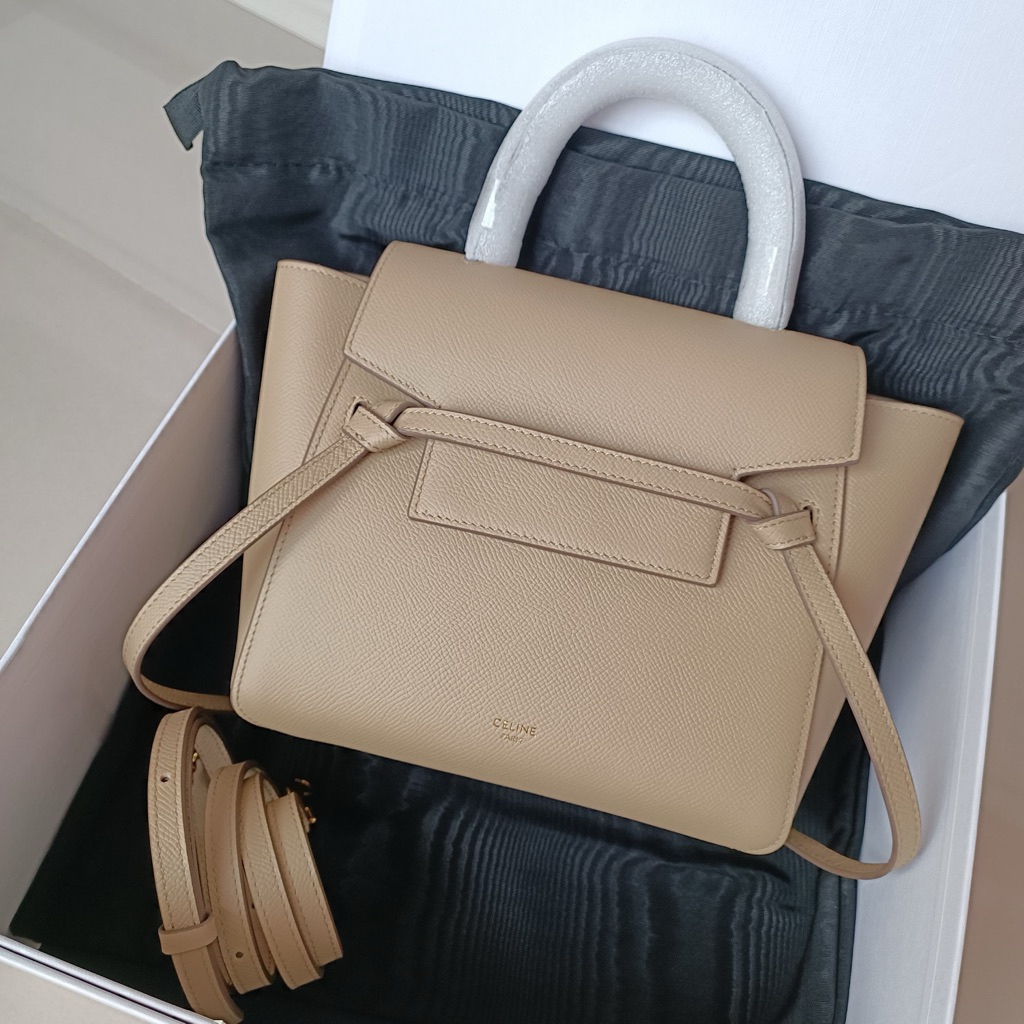 Tas CLN Be lt 20 cm Light Taupe Calfskin Leather