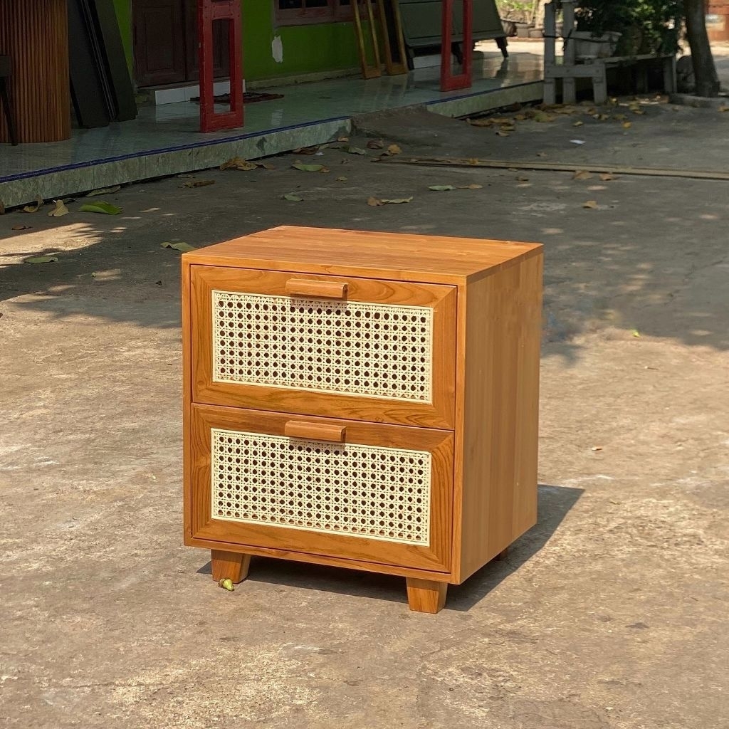 Meja nakas minimalis meja kecil kamar kayu jati