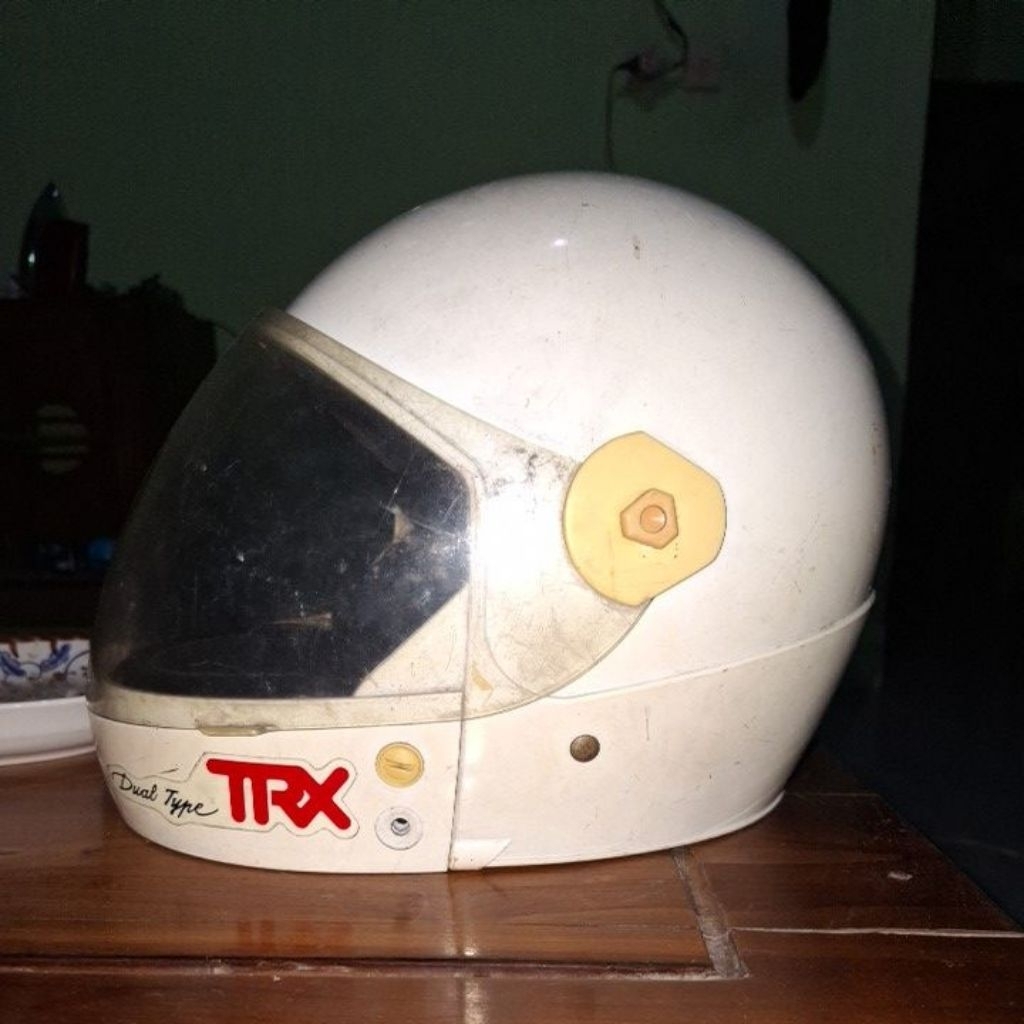Helm TRX fullface Jadul