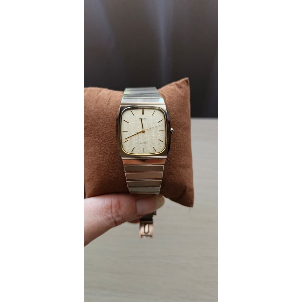 [ SOLD ] Seiko Dolce Tungsten Carbide