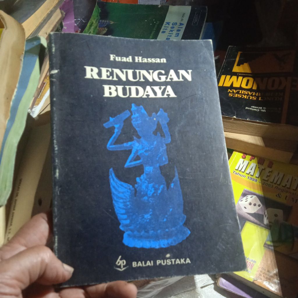 buku Fuad Hasan, Renungan Budaya, buku original jadul