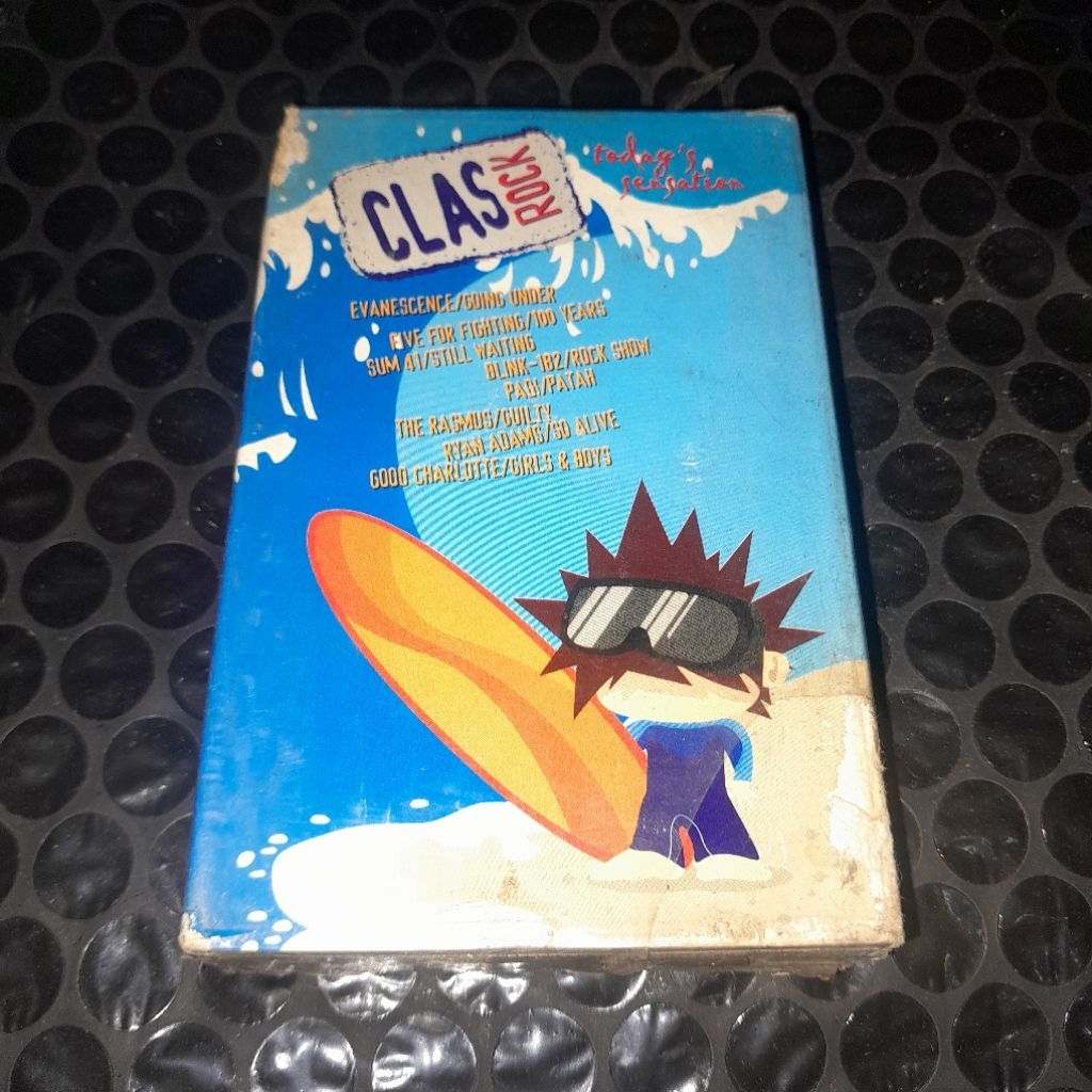 kaset pita clas rock (padi,SID,rif,blink 182,sum 41,mew,the ataris) / segel