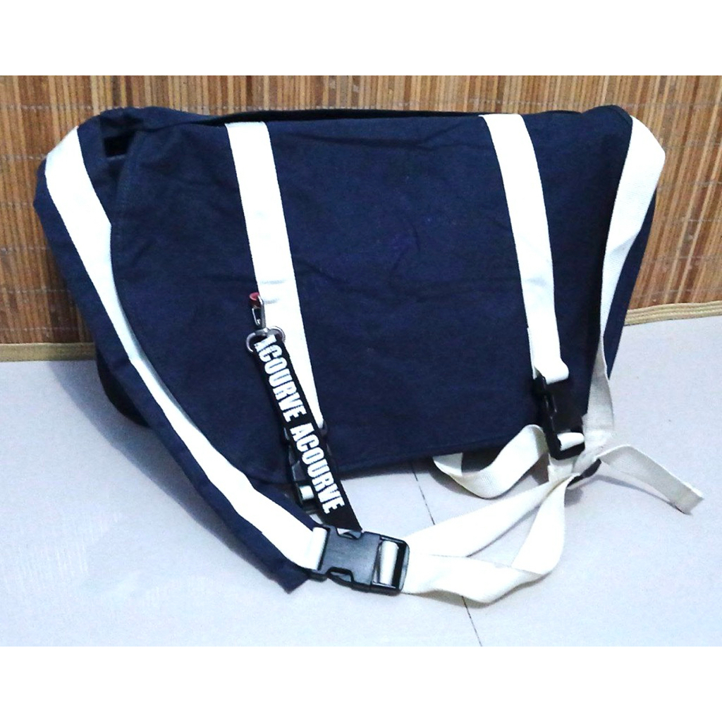 preloved (bekas pakai) tas slingbag cowok