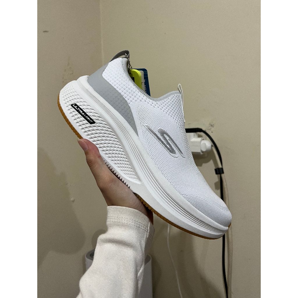 SEPATU SKECHERS GO RUN ELEVATE PRIA 220849WGY PUTIH