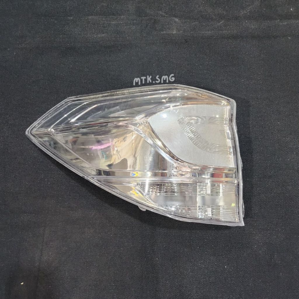 Stoplamp / Lampu Belakang Mobilio CLEAR