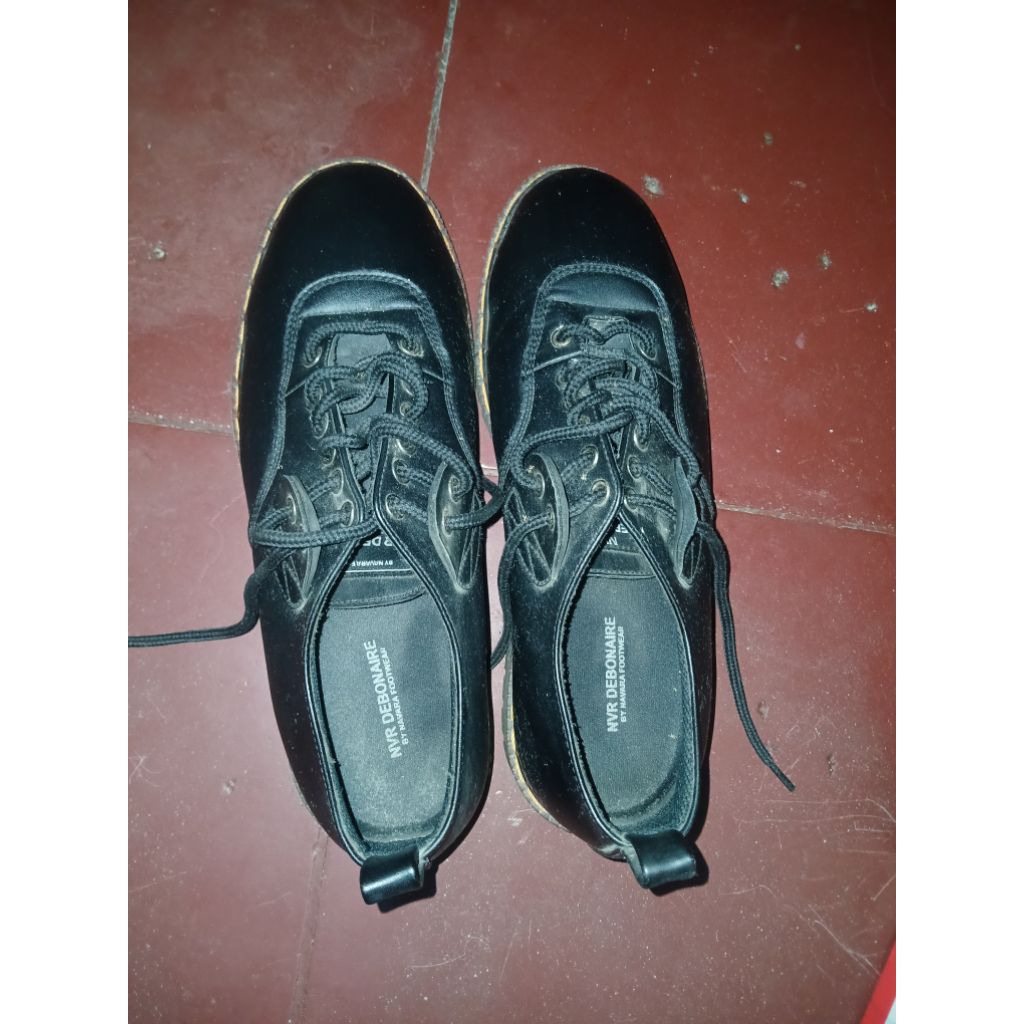 Sepatu Laki-Laki Dewasa NAVARA Debonaire