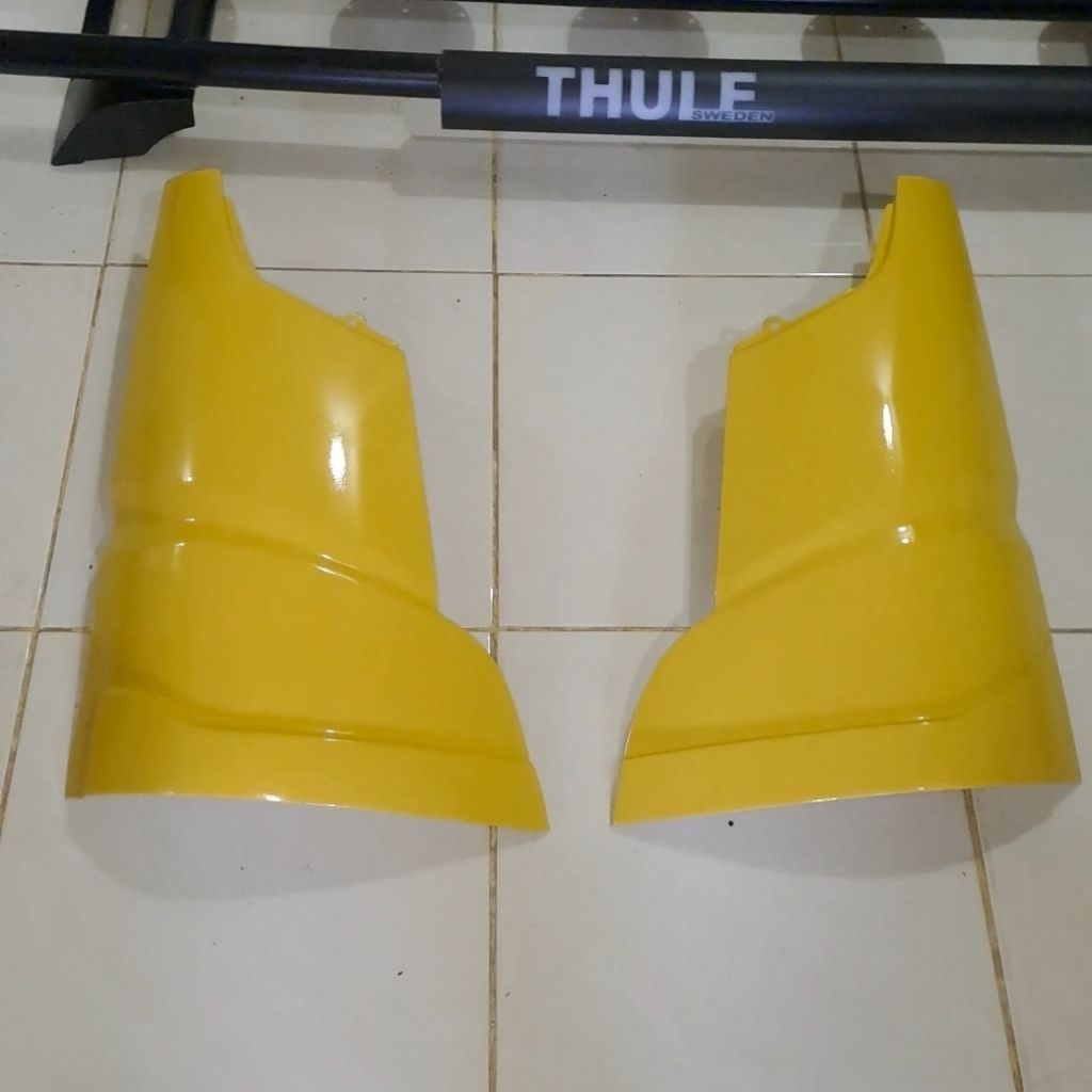 PIPI SIPIT CANTER DAN MODEL LUBANG BAHAN PLAT BESI BARANG SUDAH DI CAT WARNA KUNING