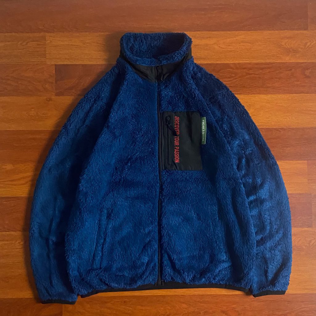 Marlboro x freaks store fleece jacket ( L - XL ) pria
