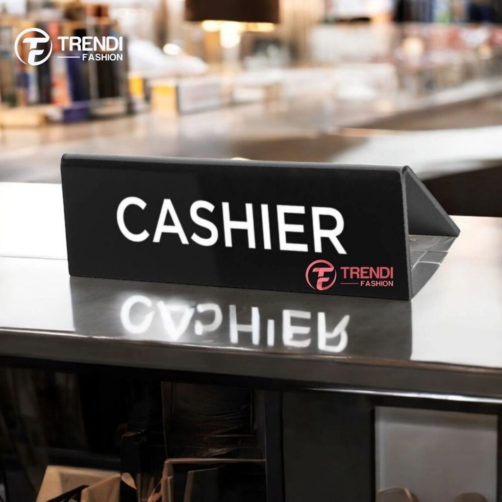 Papan Nama Meja Kasir Papan Akrilik Cashier Display Segitiga Meja Cashier
