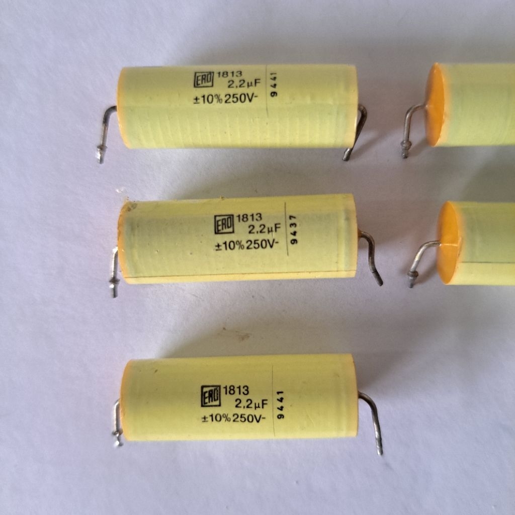 kapasitor capacitor Ero Mkt1813 2,2uf 250vdc 10% , cabutan barang bagus