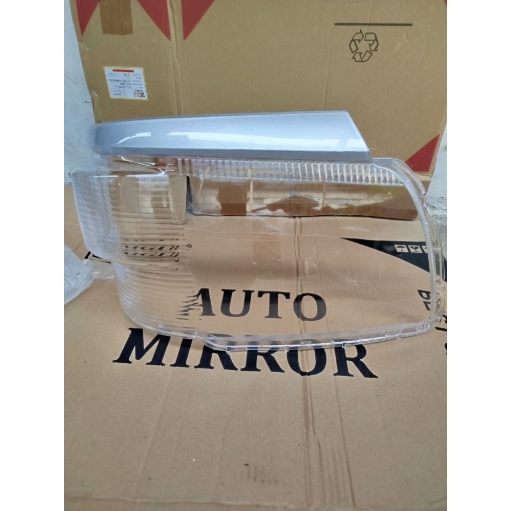 MIKA HEAD  LAMP HINO DUTRO RINO SAURUS