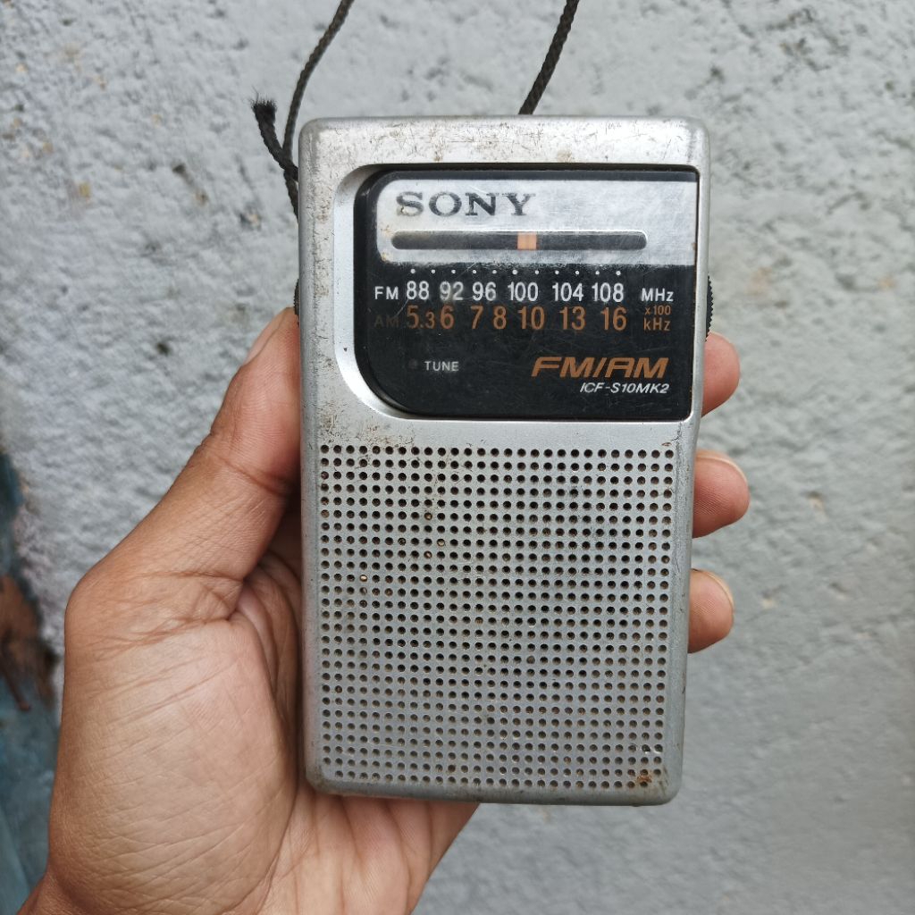 radio saku vintage Sony icf