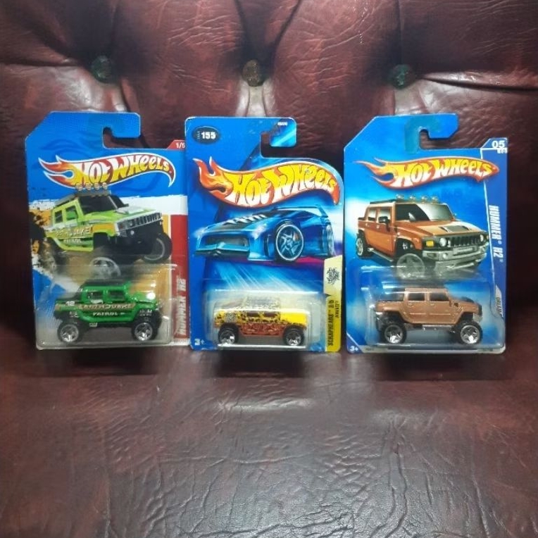 Hot Wheels Hummer H2 & Humvee