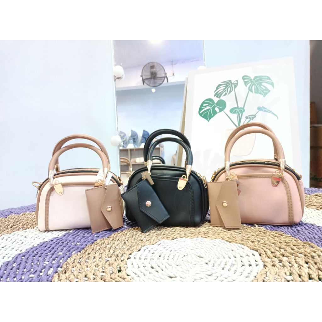 Tas Wanita Kekinian Simple