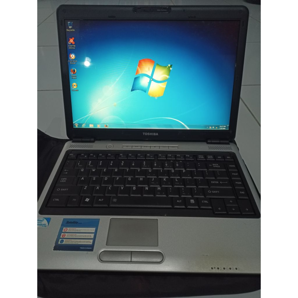 Laptop second toshiba