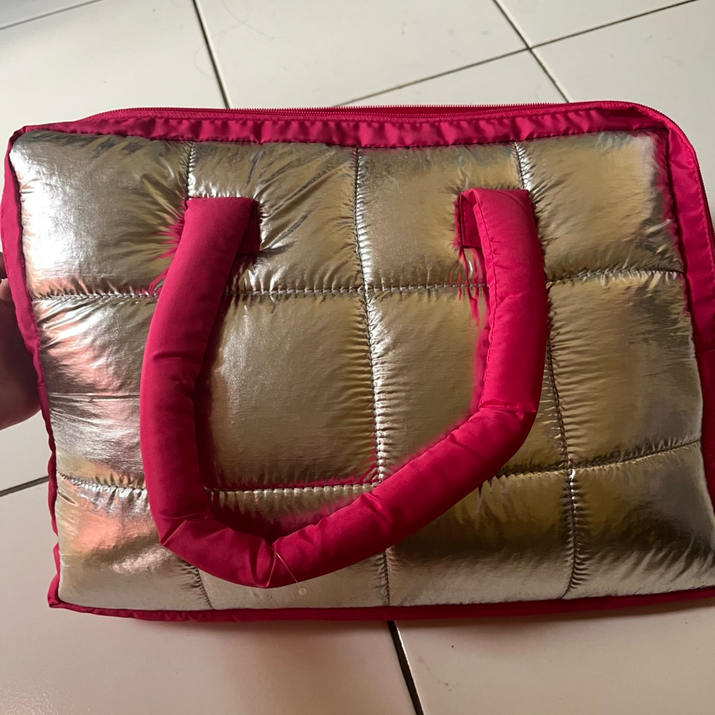 [PRELOVED] Selusa - Divanny Laptop Bag