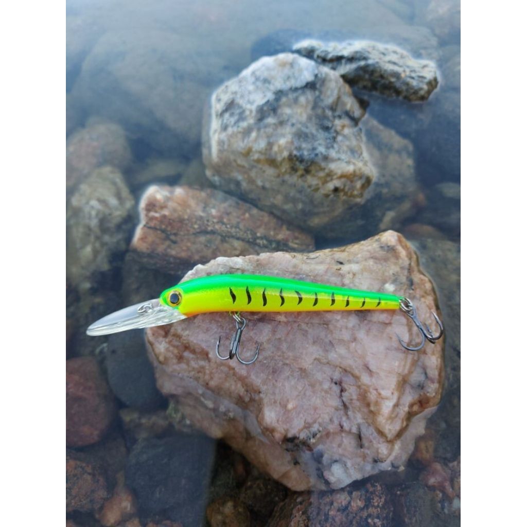 LURE / UMPAN DEEP THUNDERSTICK 'JR' DJ 9cm / 9gram, 1.8-4.5meter