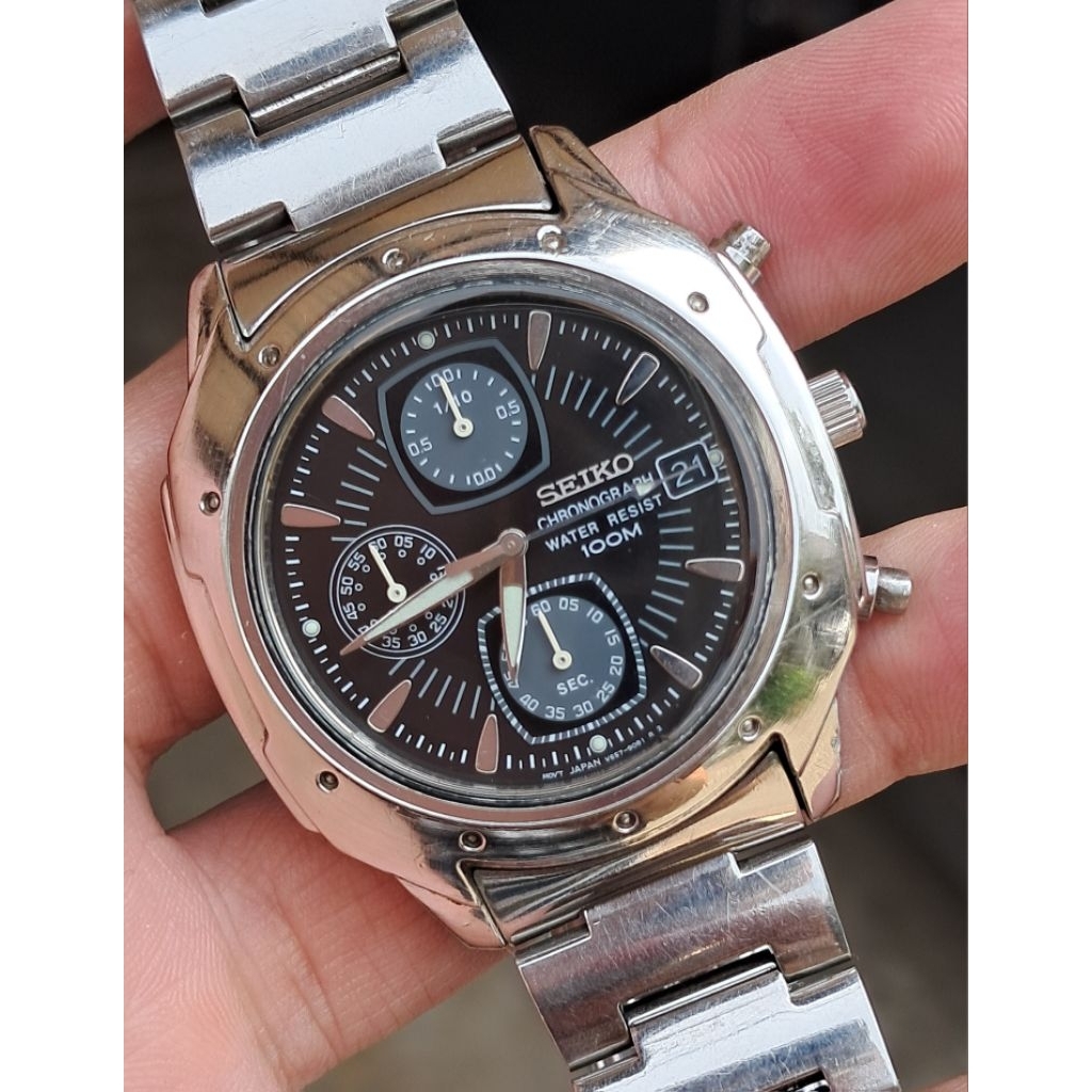 seiko chronograph
