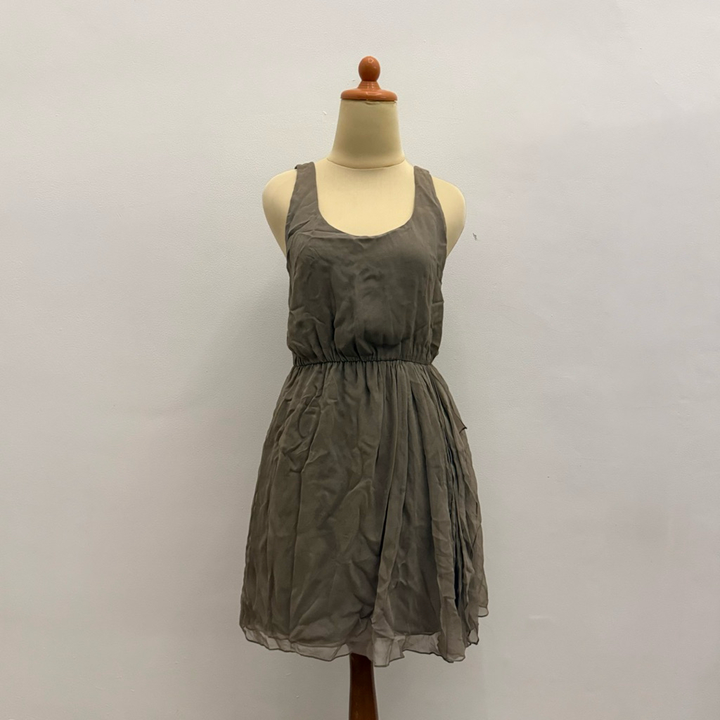 𝙋𝙍𝙀𝙇𝙊𝙑𝙀𝘿 Alice + Olivia Basic Silk Chiffon Drapped Sleeveless Mini Dress Layered Fashion Wanita Bran