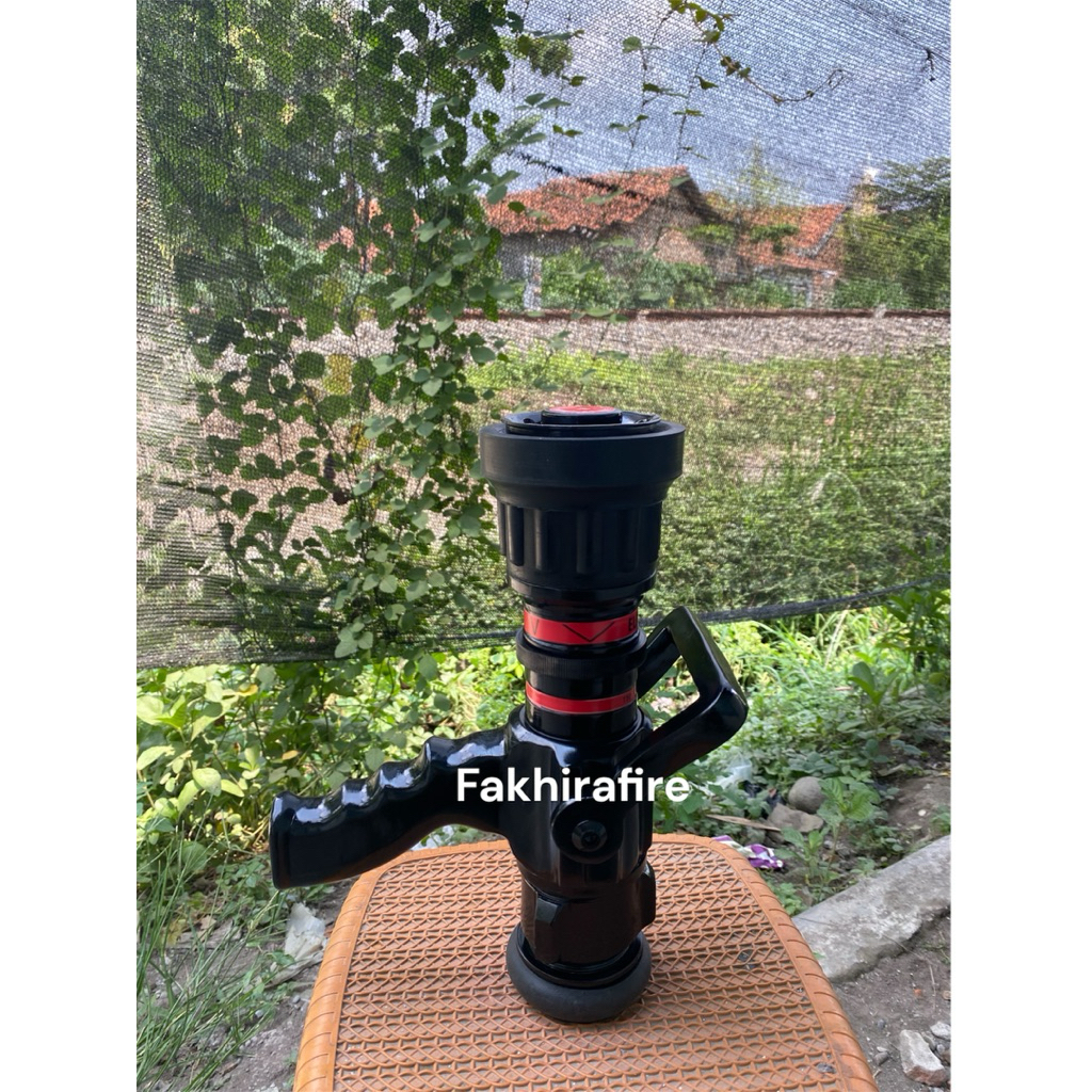 Fire Gun Nozzle Pemadam 1.5" Inch