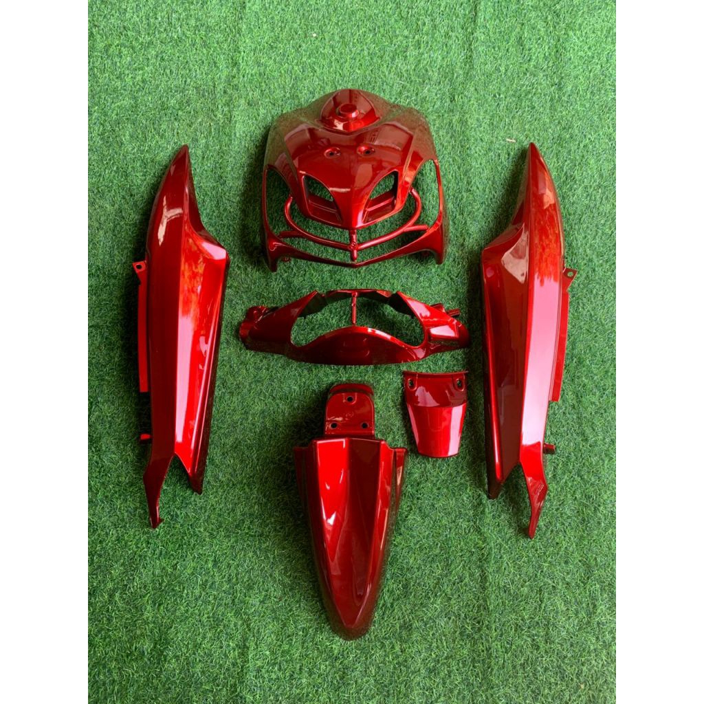 cover full body halus Mio smile warna merah candy