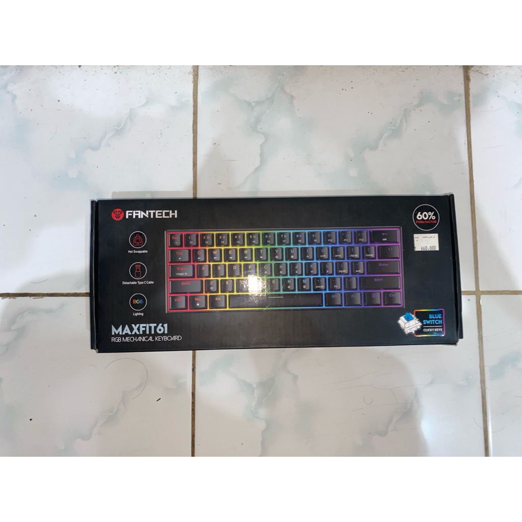 keyboard Fantech maxfit 61 blue switch ( 60% layout)