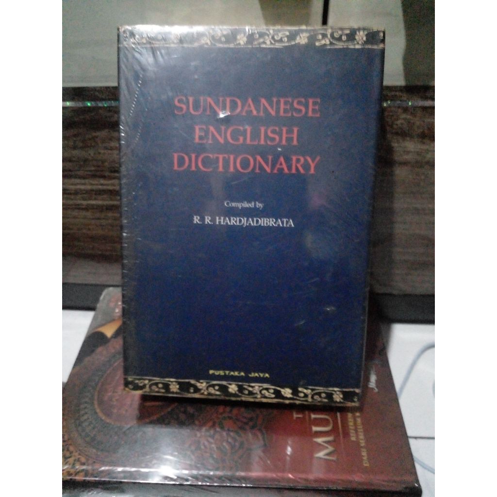 SUNDANESE ENGLISH DICTIONARY
