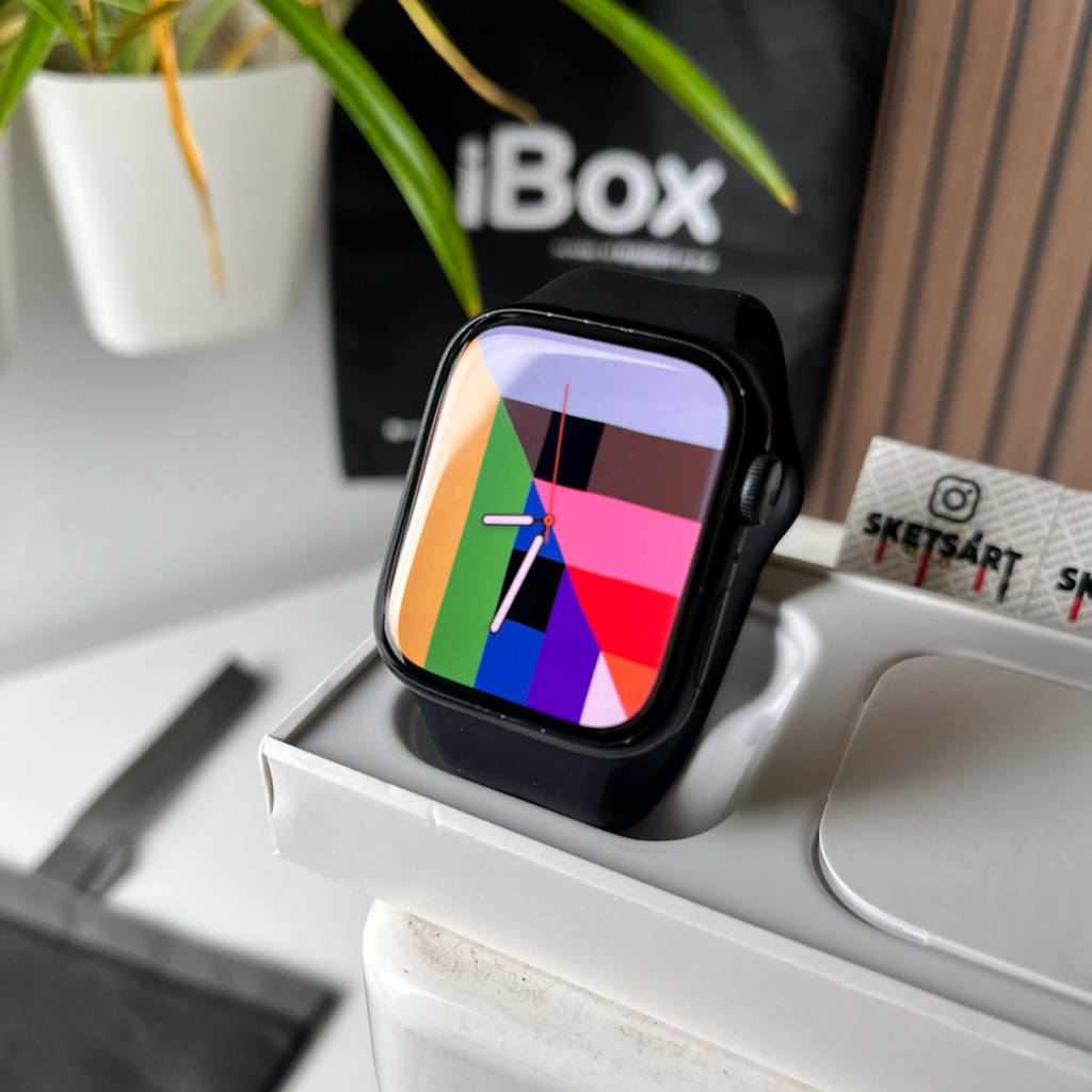 Apple Watch Series 8 45mm iBox Black iwatch Battery Health 84%