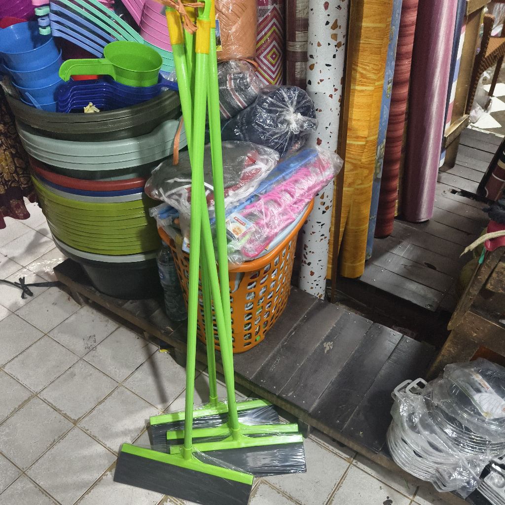 pel karet /karet lantai/pel lantai/karet