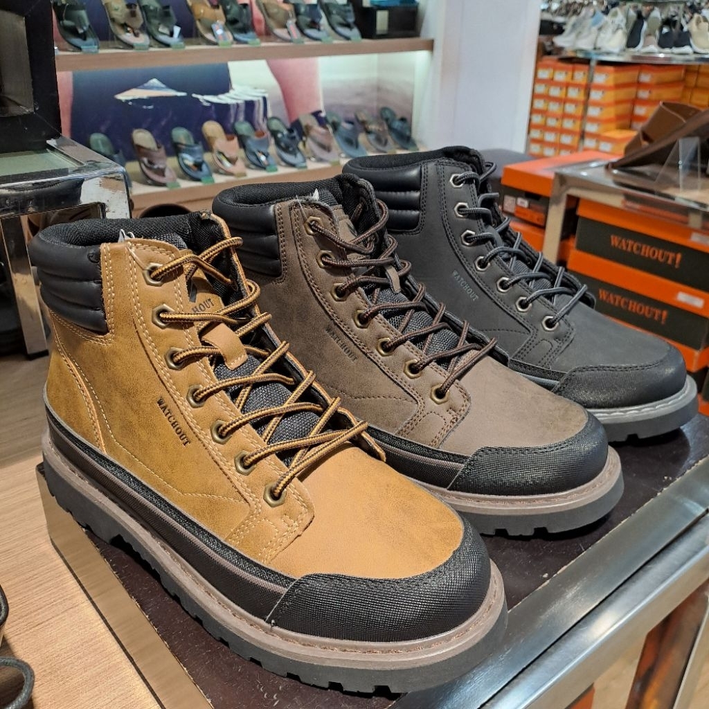 sepatu kulit boots pria watchout by matahari