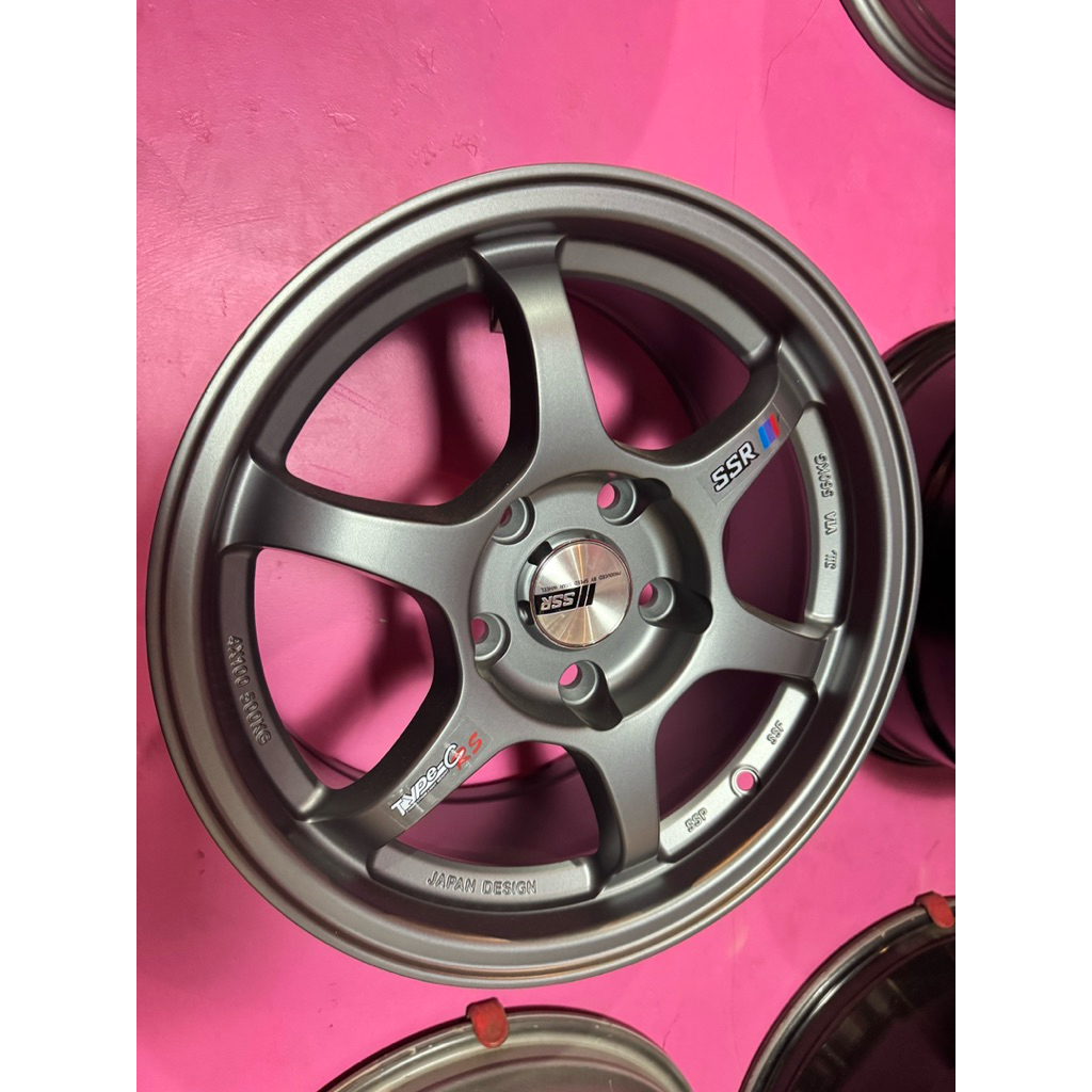 velg ssr ring 15 pcd 5x114 harga sudah termasuk 1set isi 4biji ya