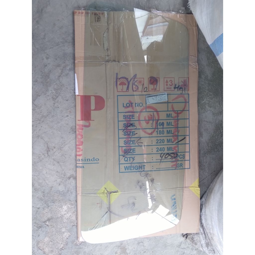 Kaca belakang REALVAN (futura) pintu bagasi