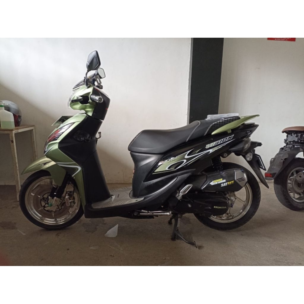 STRIPING STICKER TRANSPARAN SPACY CUSTOM LIS VARKY FYP