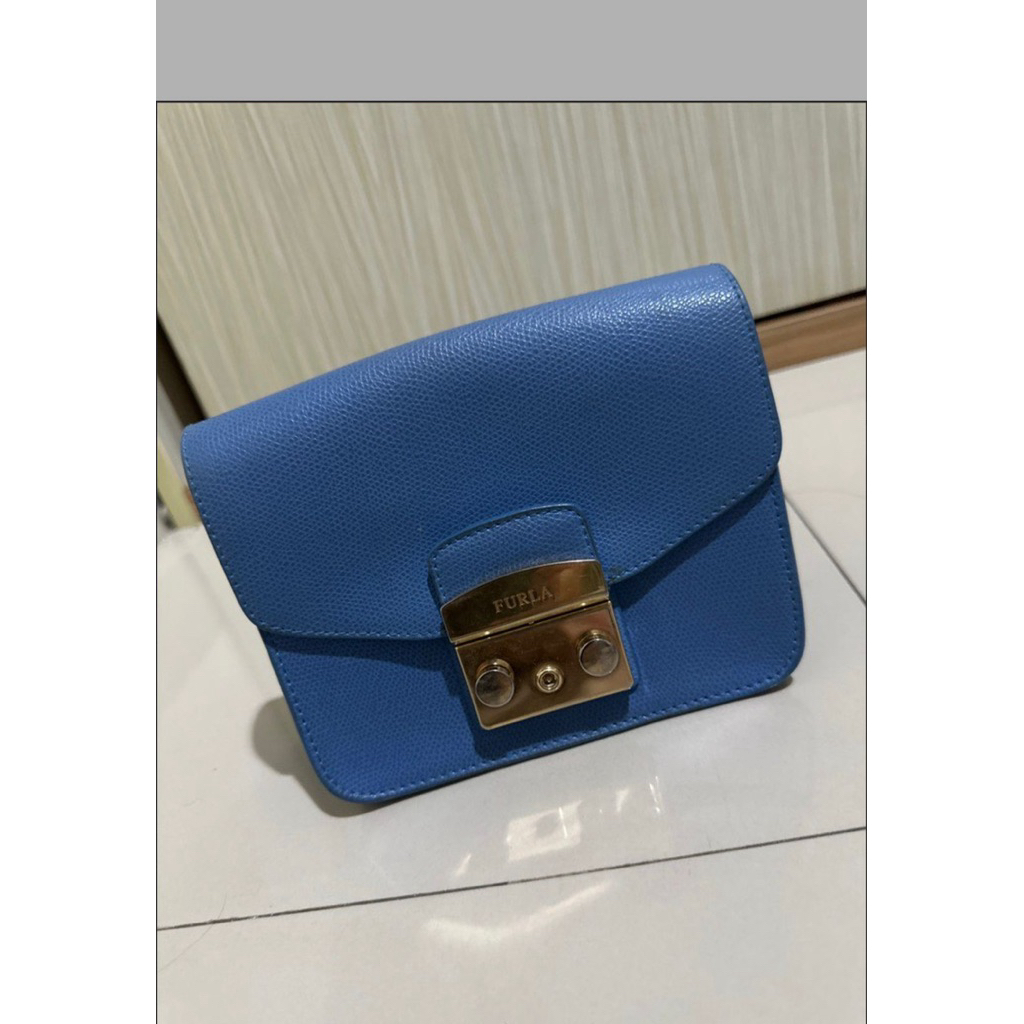 Furla metropolis authentic preloved