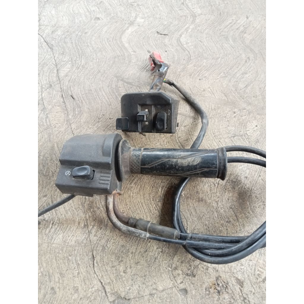 saklar lampu kanan kiri Jupiter Z1 fi (ORIGINAL)