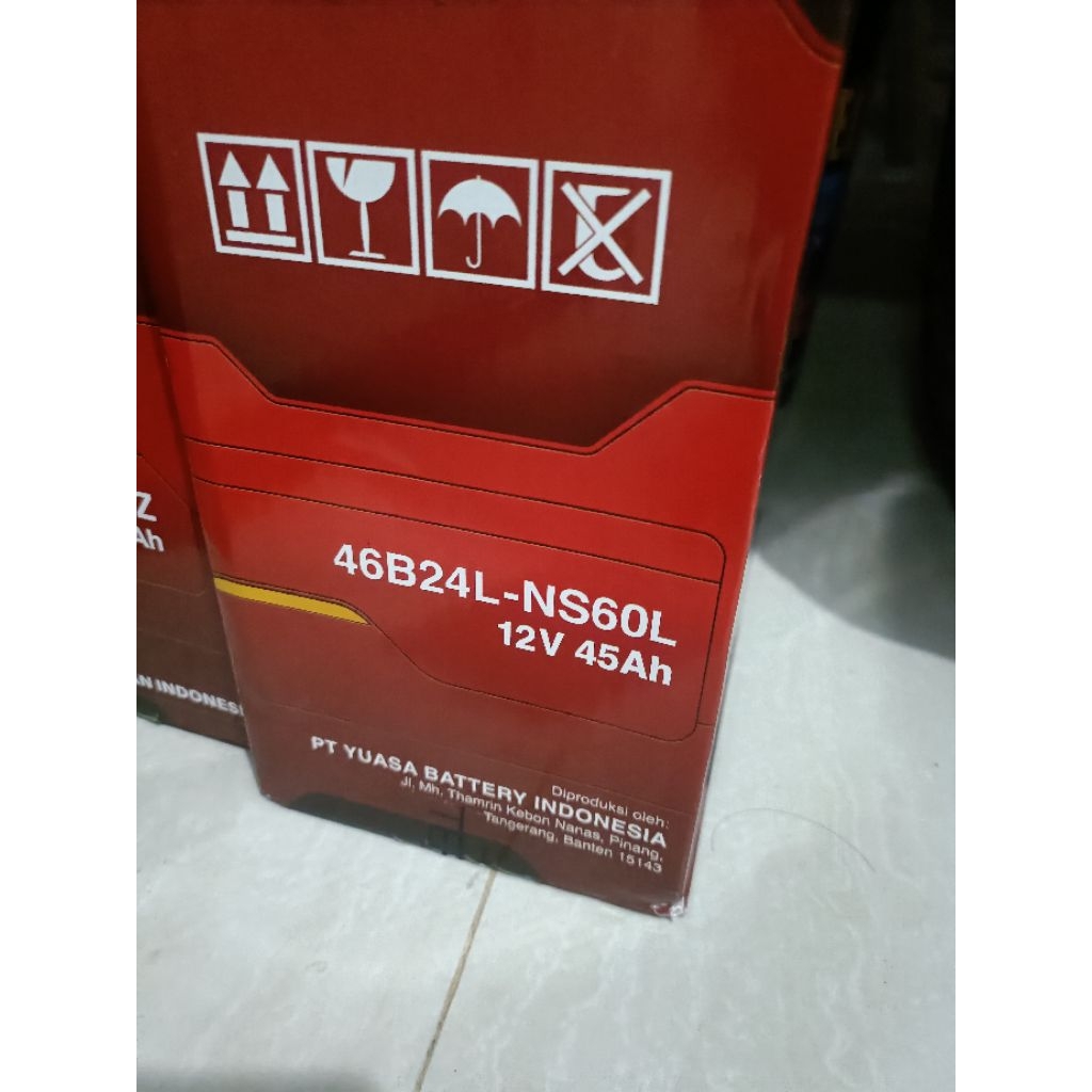Aki mobil Yuasa 46B24L-NS60L
