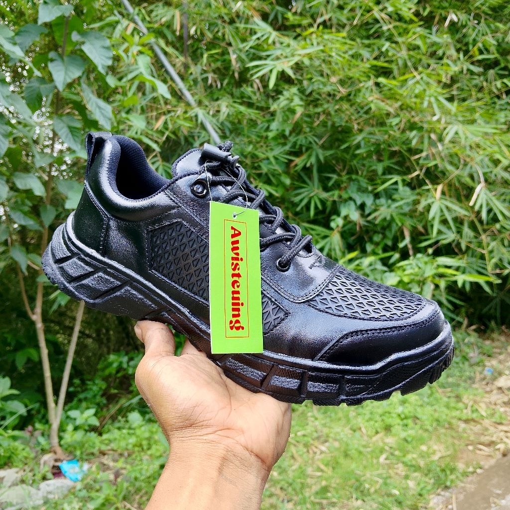 awisteuing sepatu kets tactical casual pria hitam Paspampres kulit