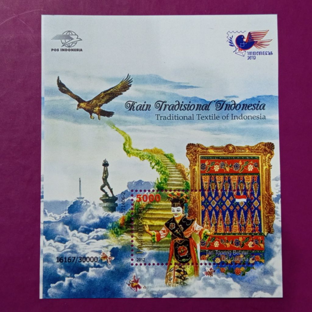 Prangko Souvenir Sheet Kain Tradisional 2012