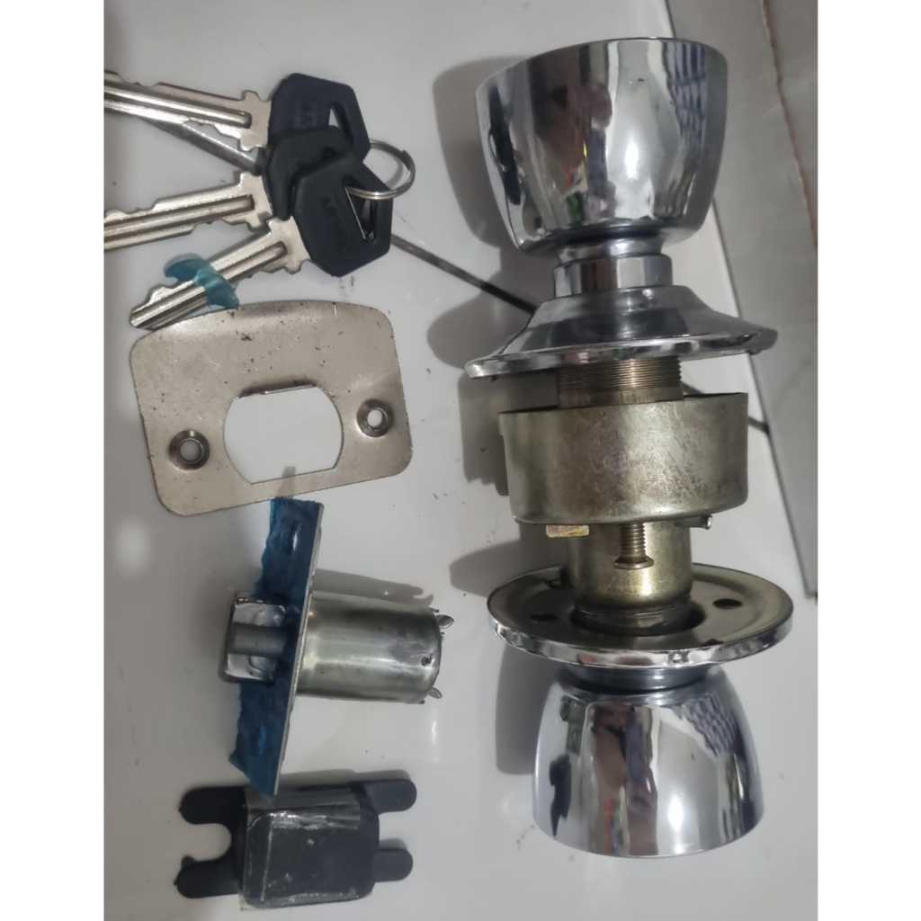 KUNCI PINTU BULAT STENLIS 3 ANAK KUNCI