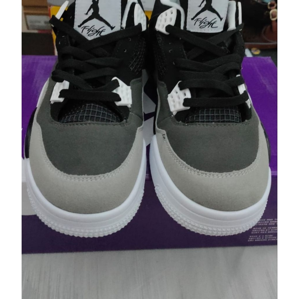sepatu air jordan size size 42