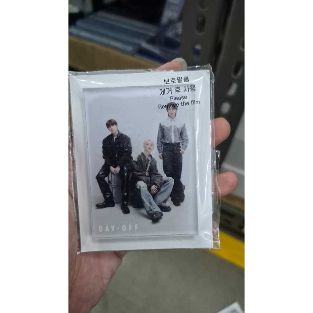 SEVENTEEN - 03 MAGNET / 2025 SEASON'S GREETINGS POP-UP | Magnet