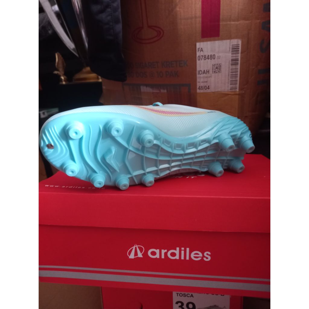 SEPATU BOLA ARDILES