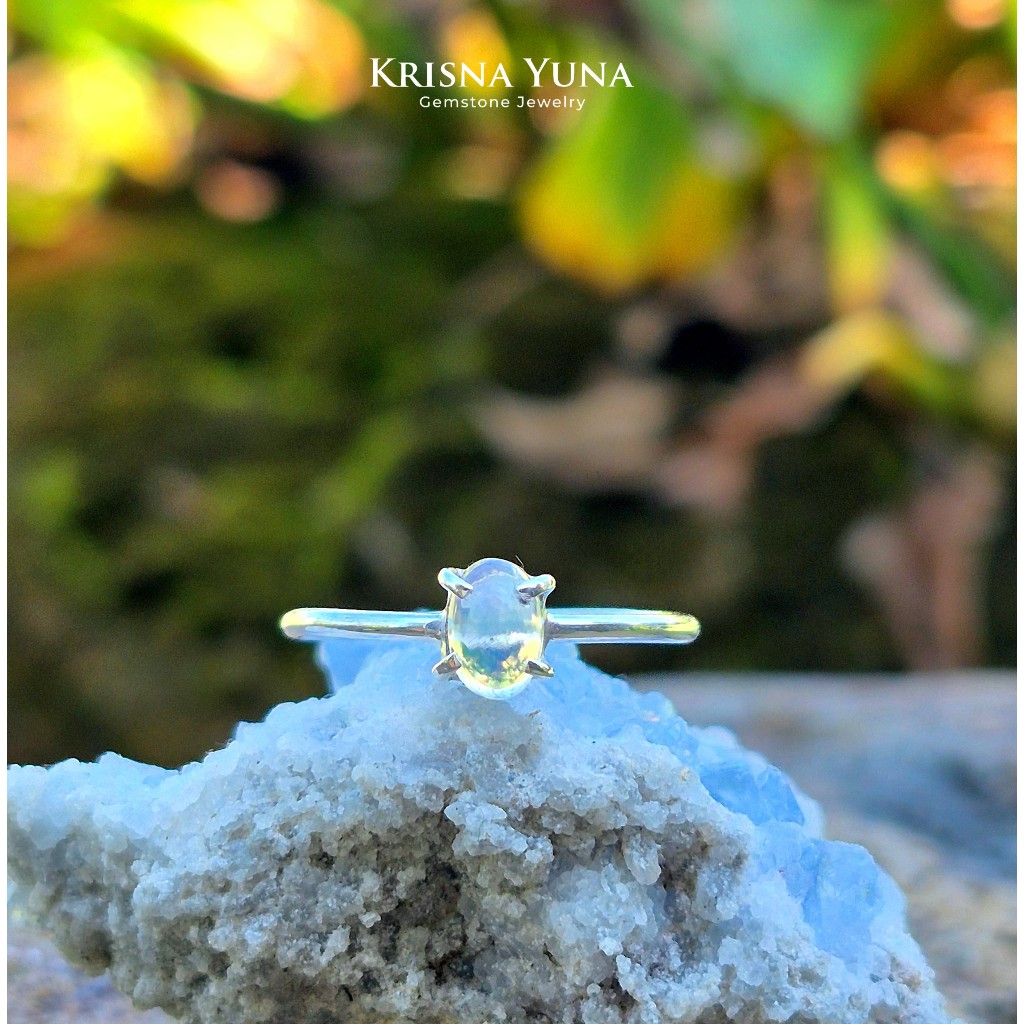 Natural Ethiopian White Opal Ring