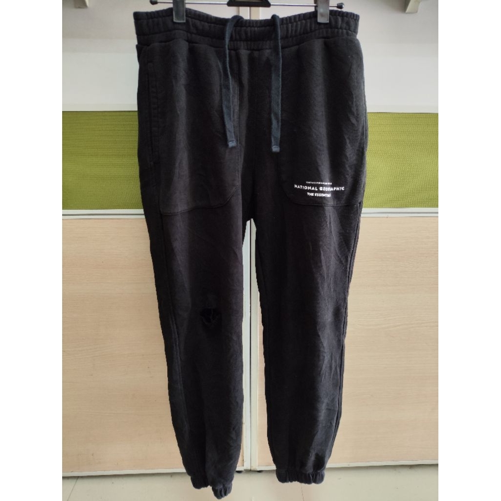 celana joger natgeo