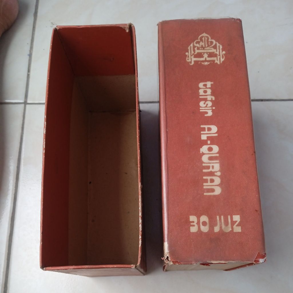 Terjemah & Tafsir Al-Quran 30 JUZ huruf arab & latin