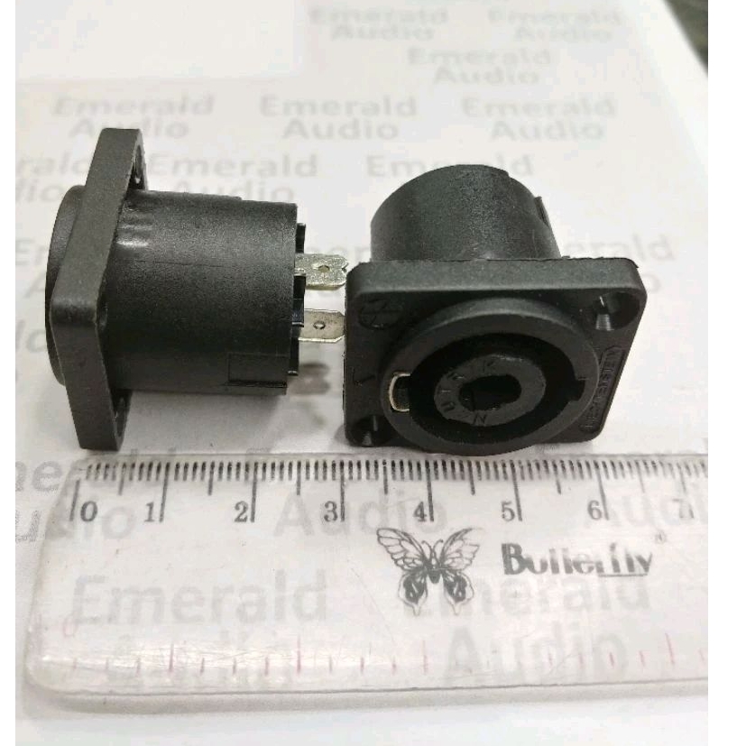 Soket speakon plastik neutrik kotak kecil