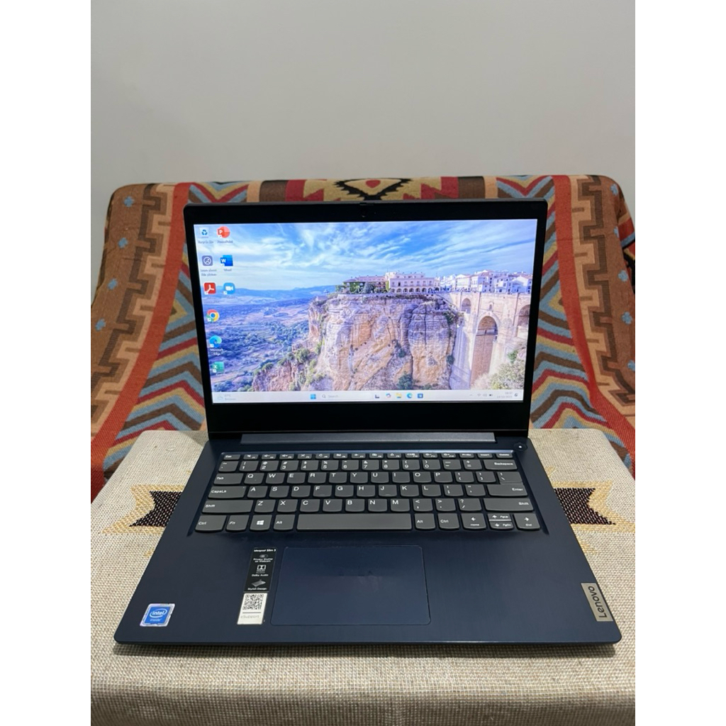 LENOVO IDEAPAD SLIM 3 INTEL N4020 RAM 4GB SSD 256GB