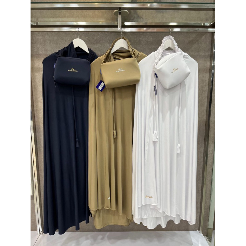 MANDJHA Amina Mukena By IVAN GUNAWAN